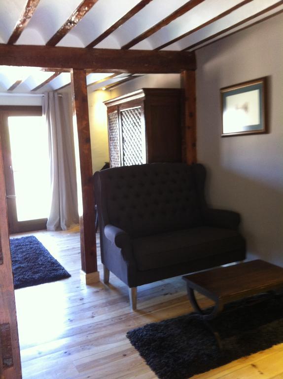 Los Ojos De La Mora Apartamentos Boutique Cuenca  Esterno foto