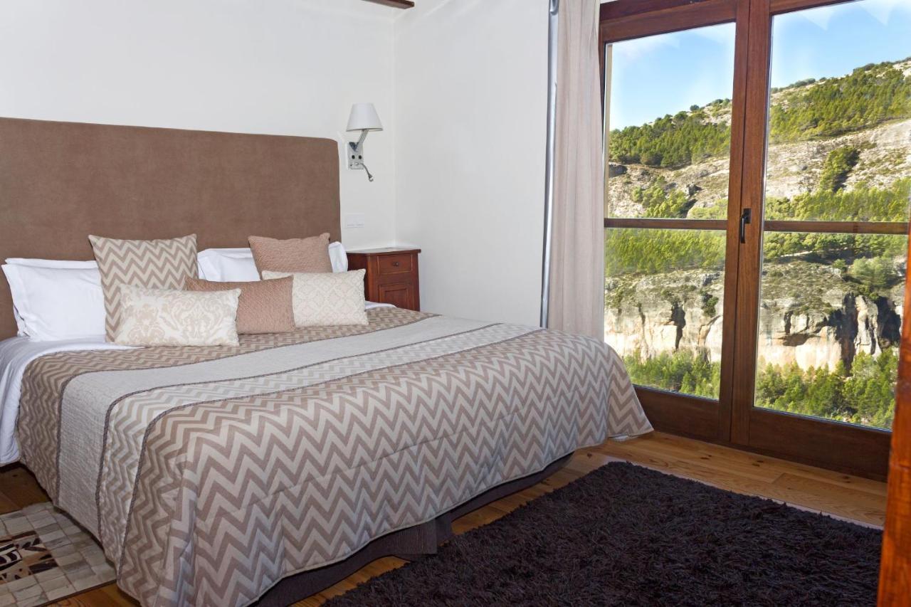 Los Ojos De La Mora Apartamentos Boutique Cuenca  Esterno foto